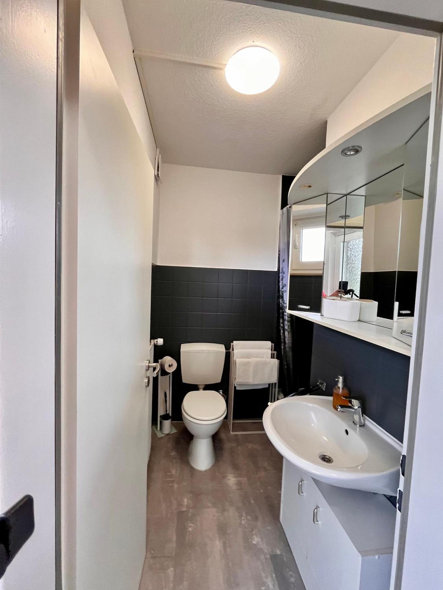 White Blossom- Ferienwohnung Am Asreg Бад-Цвишенан Экстерьер фото